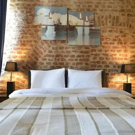 Novo Crveno Apartamento Estambul